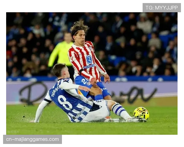 皇家社会对阵瓦伦西亚纪实:巴雷内切亚右路走廊的持续冲击与最终哑火 皇家社会对阵瓦伦西亚纪实:巴雷内切亚右路走廊的持续冲击与最终哑火