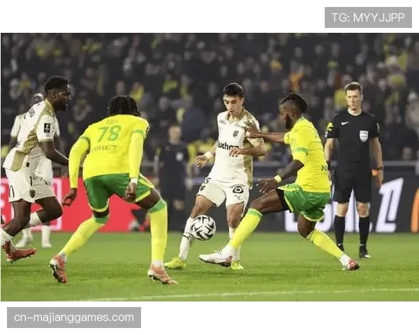 朗斯3-2逆转图卢兹，保持争冠希望